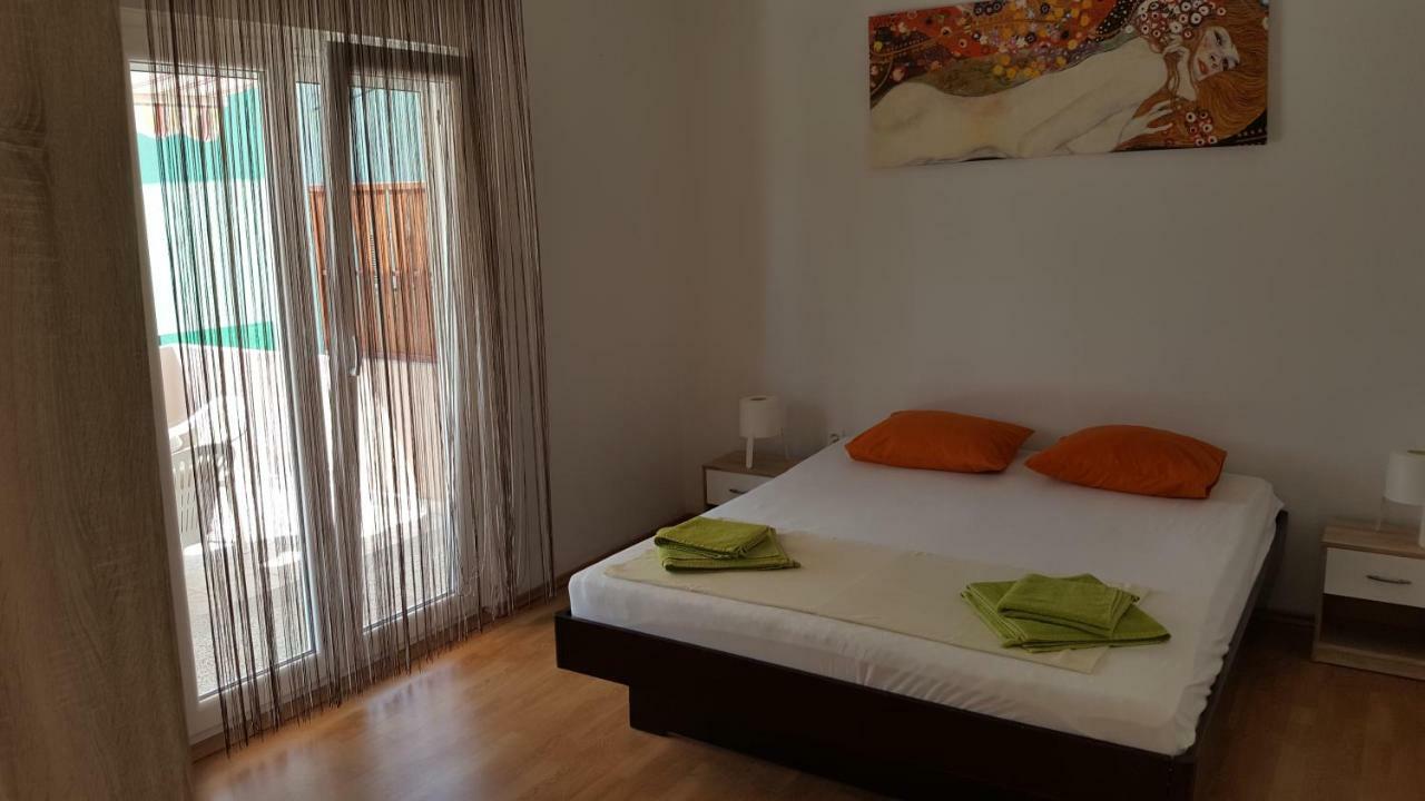 Apartman Paulina 비빈제 외부 사진