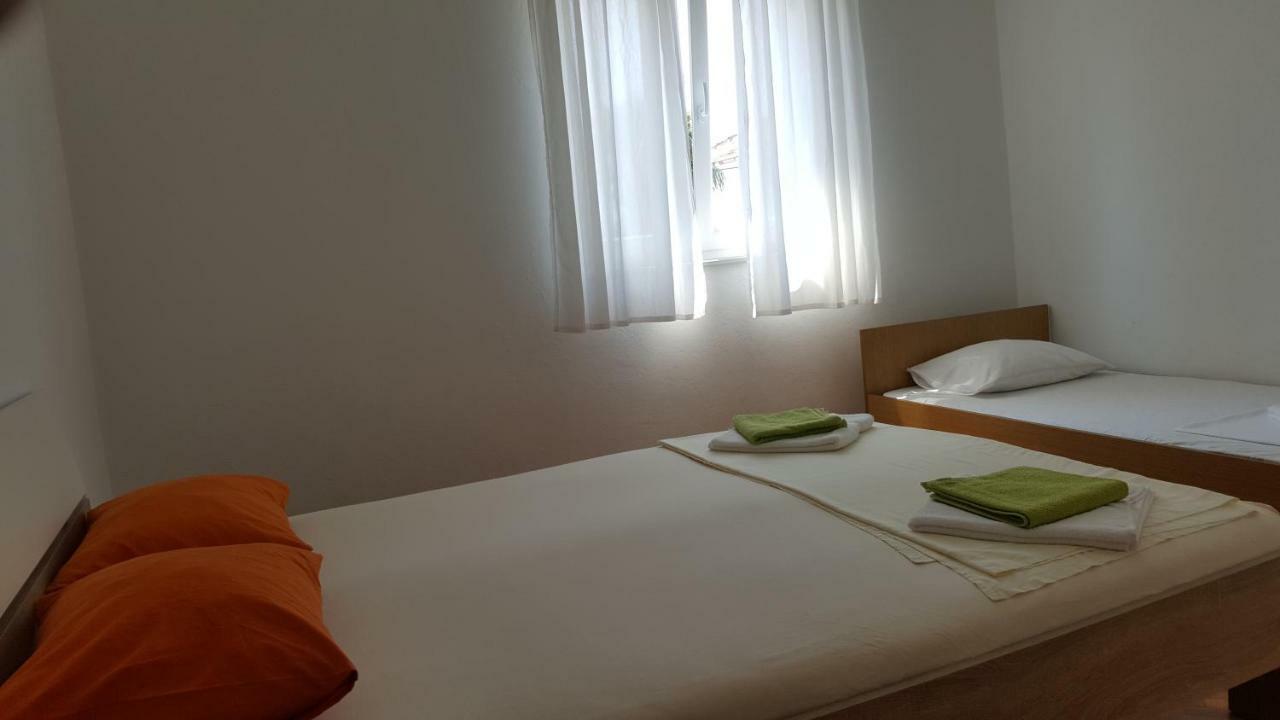 Apartman Paulina 비빈제 외부 사진